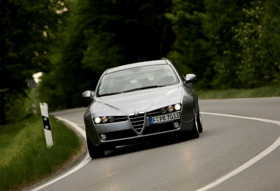  Alfa Romeo 159 (939A) 2008 года  (WW) (фото 3 из 31)